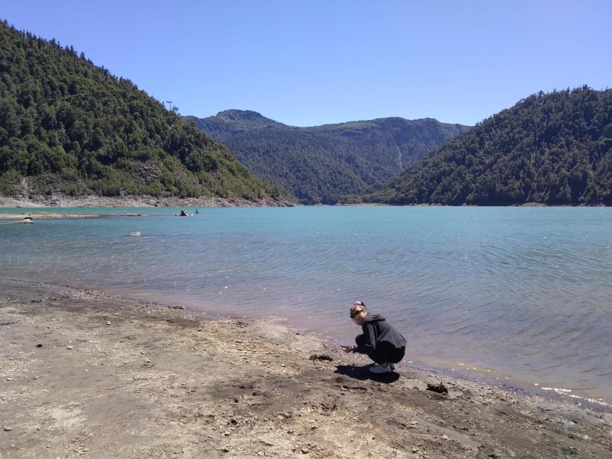 Refugio De La Patagonia Villa Hornopiren Exteriör bild